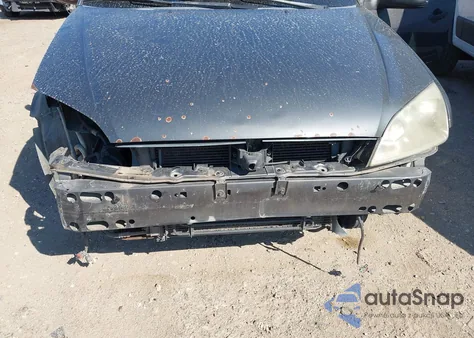 2005 Ford Focus Zx5 из США, поврежденный, VIN 3FAFP37N35R131784